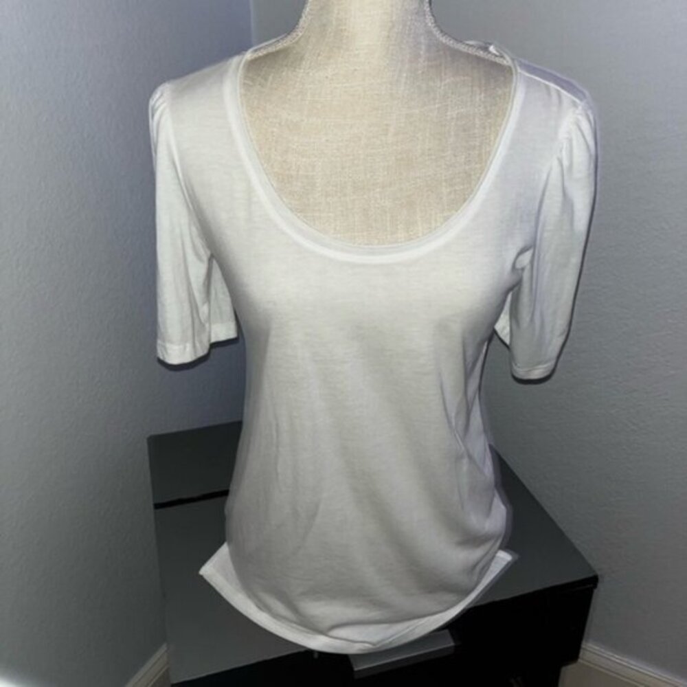 Caslon Classic White Women's Top Short Sleeve Basic Plain Size Medium